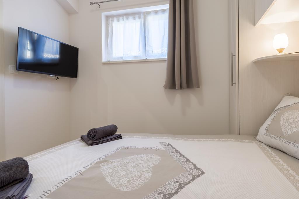 Apartment Libero Подстрана Екстер'єр фото
