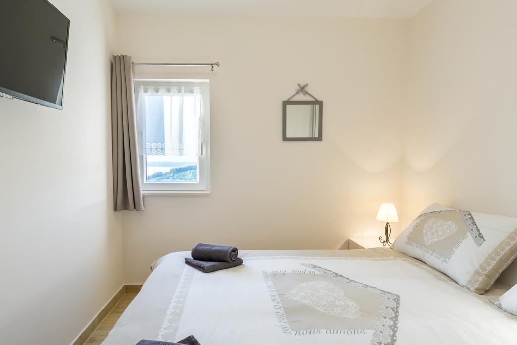 Apartment Libero Подстрана Екстер'єр фото