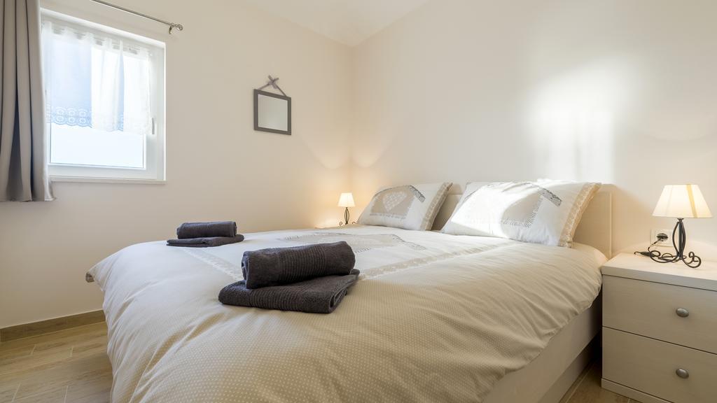 Apartment Libero Подстрана Екстер'єр фото