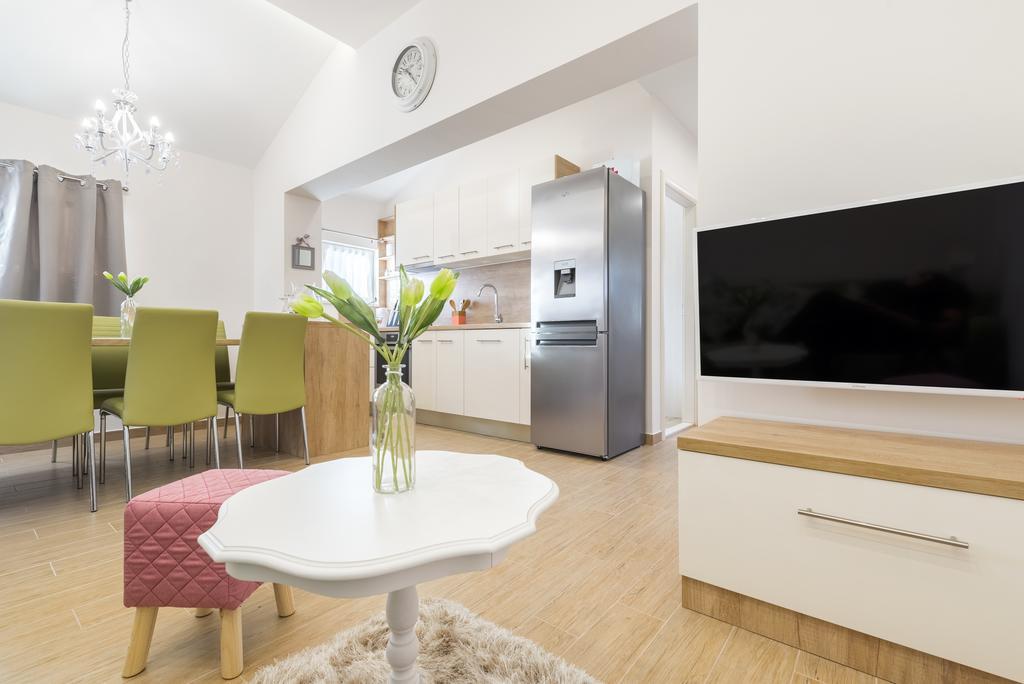 Apartment Libero Подстрана Екстер'єр фото